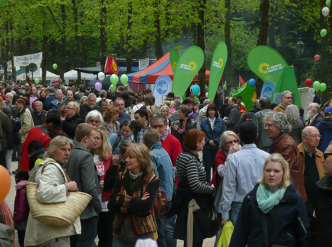 Familienfest am 1. Mai im Hofgarten in Düsseldorf